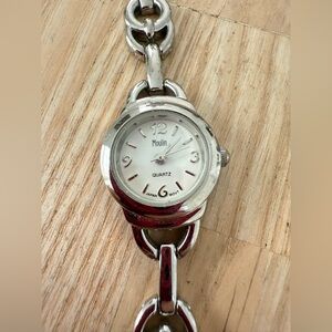 Moulin ladies silver tone watch NEW BATTERY